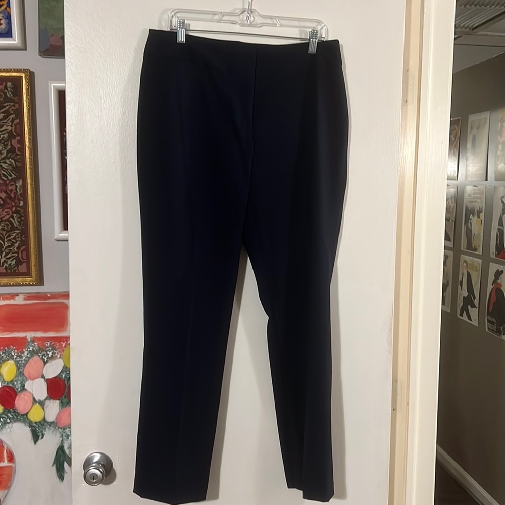 Ellen Tracy dark blue gabardine trousers